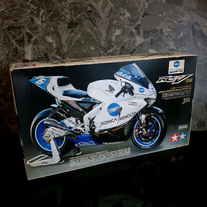 타미야 1/12 바이크 혼다 RC211V 코니카 미놀타