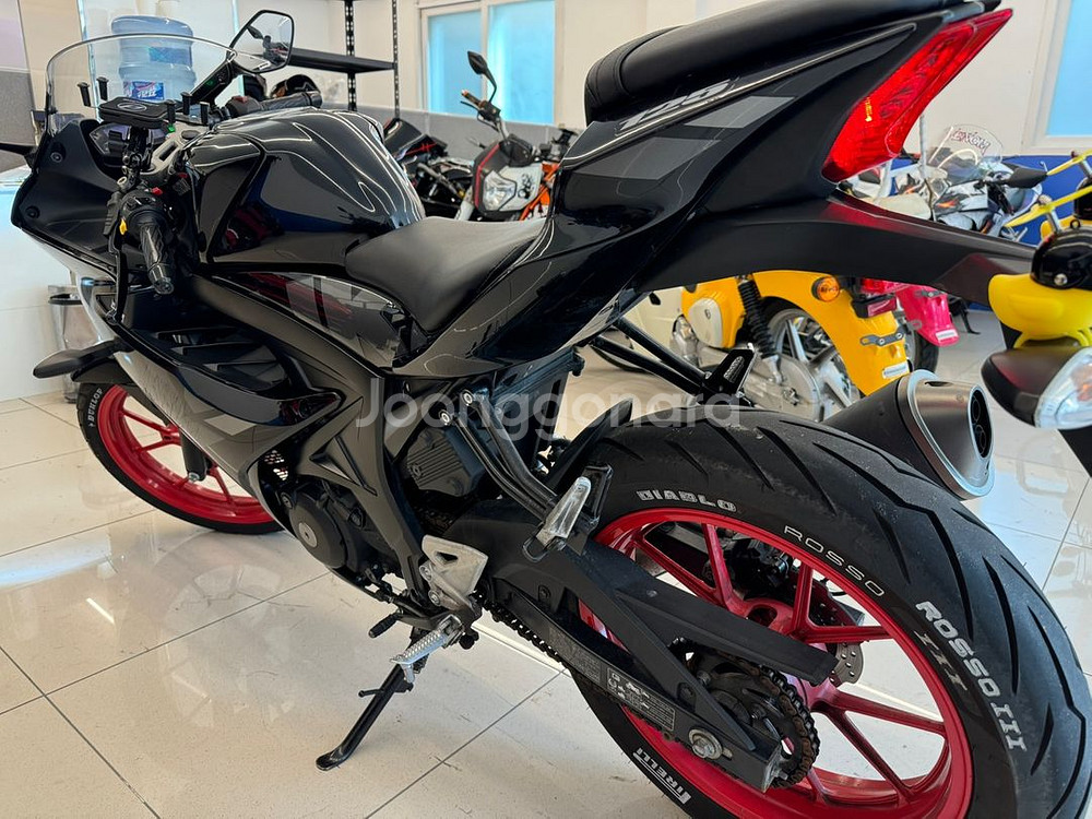 23년식 gsxr125 팝니다--2