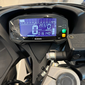 23년식 gsxr125 팝니다