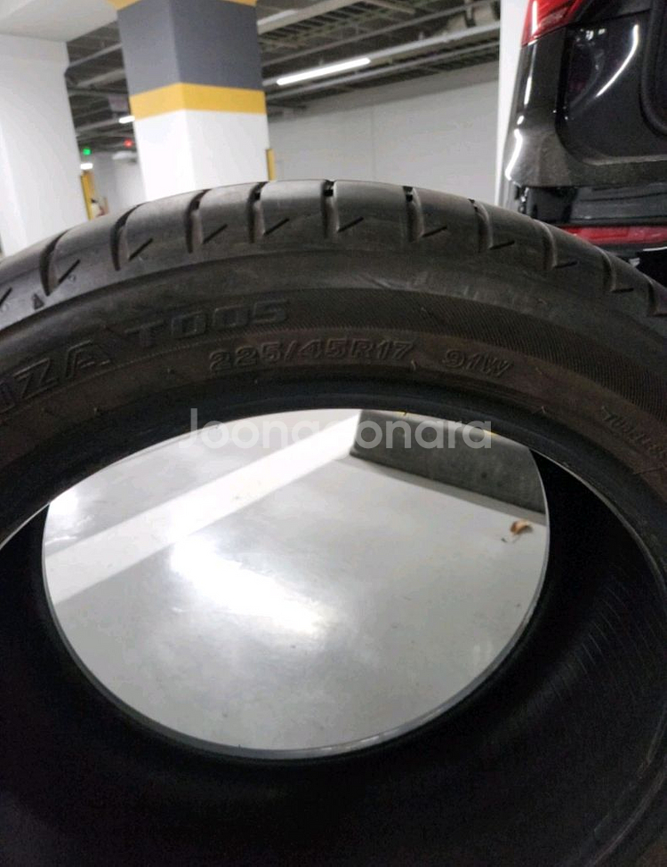 브릿지스톤 t005 225 45 17 골프8 순정타이어--0