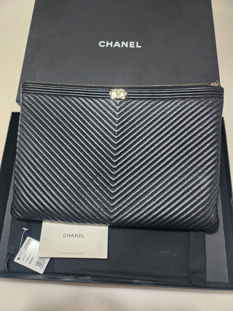 샤넬 보이 클러치 블랙--4