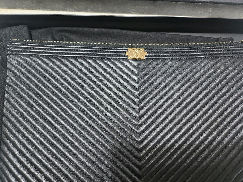 샤넬 보이 클러치 블랙--3
