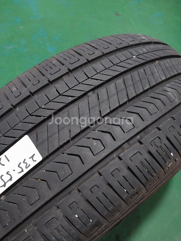 235-55-19 : 금호 23년제조 개당 6만원--3