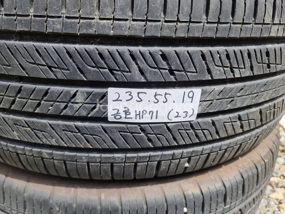 235-55-19 : 금호 23년제조 개당 6만원--0