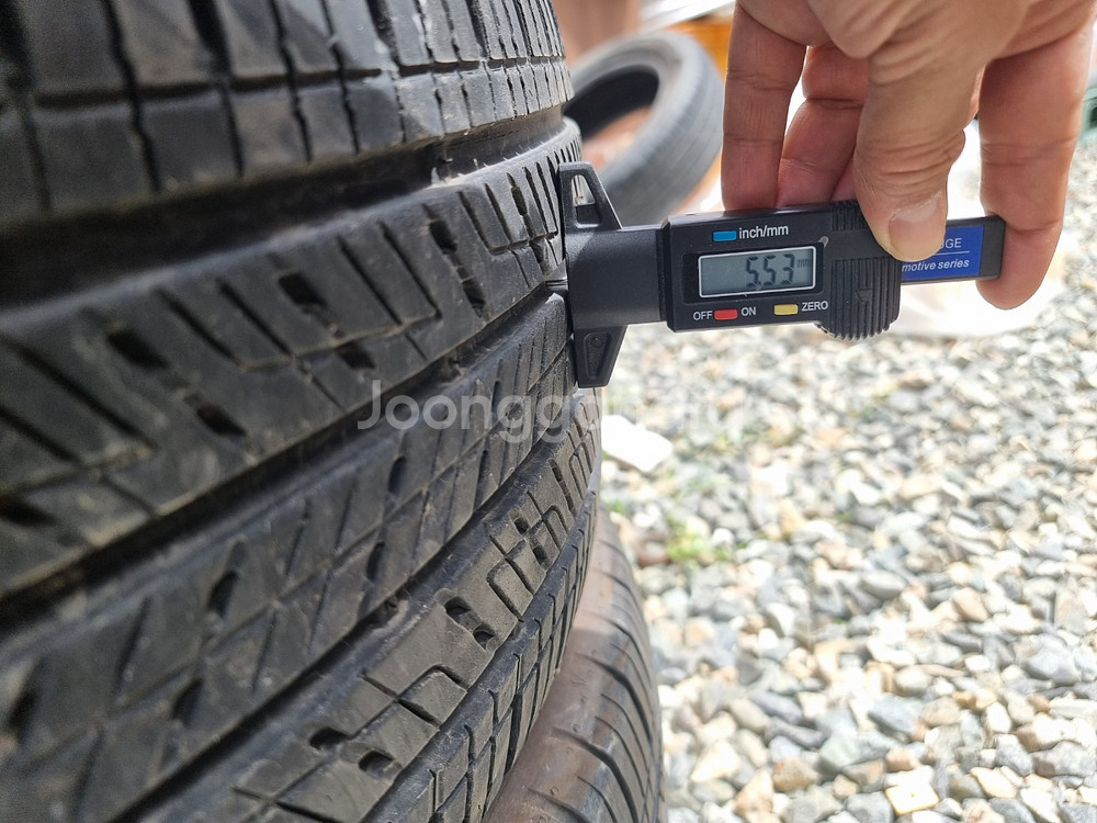 235-55-19 : 금호 23년제조 개당 6만원--1