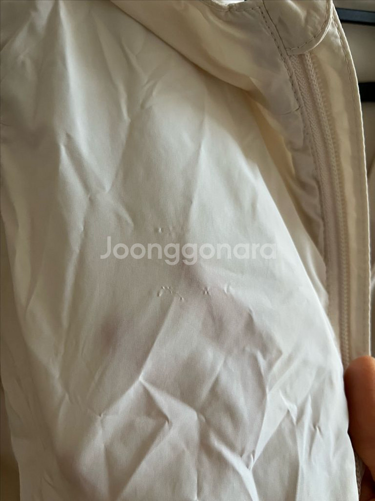 동그라미마켓 바람막이 판매해요(j)--2