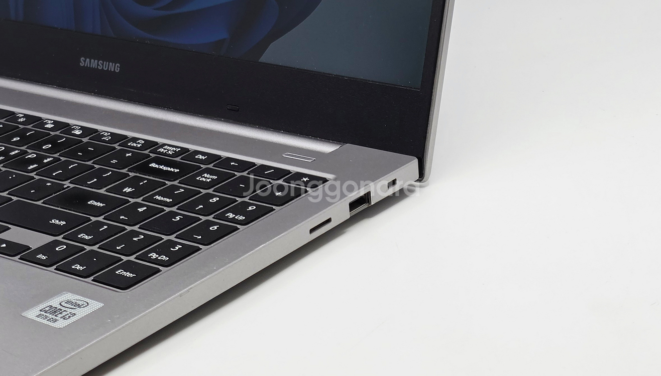 삼성 노트북 플러스 15인치 중고노트북 NT550XCJ--6