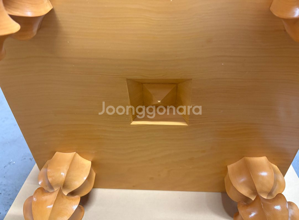 본비자나무 바둑판(극상정목 7촌급 본비자반)--8