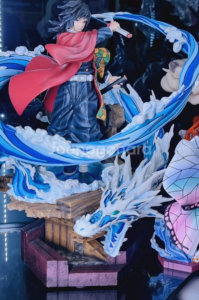 귀멸의칼날 기유 레진 피규어 주오반 기유 판매합니다--2