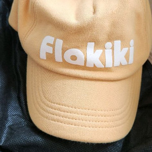 플라키키 캡모자