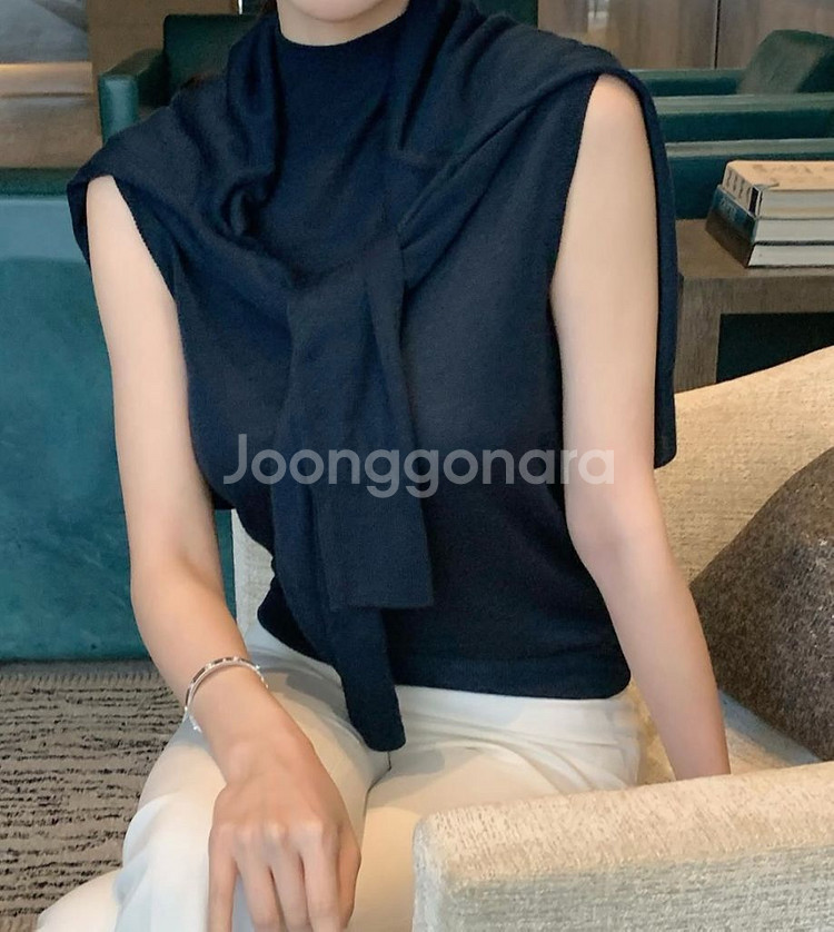 라플라 베이직 나시 가디건 셋업 딥와인(사진은디자인참고--1