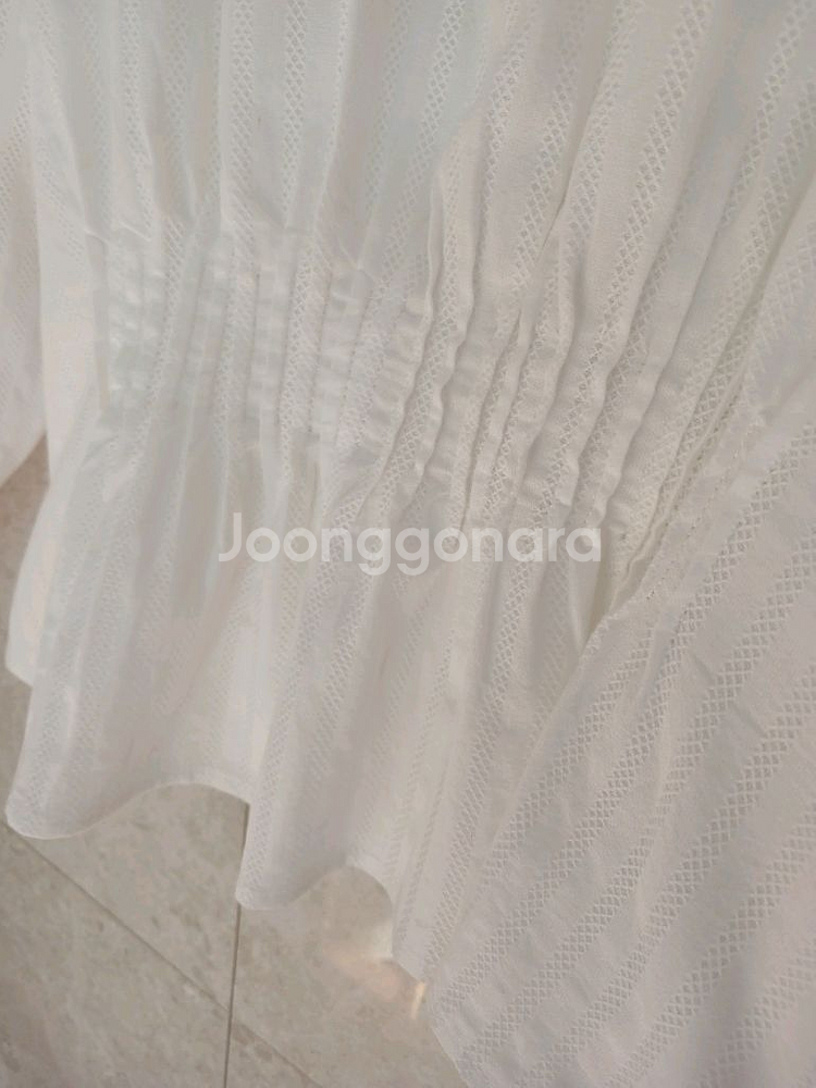 마쥬 레이스퍼프블라우스(초특가)--8