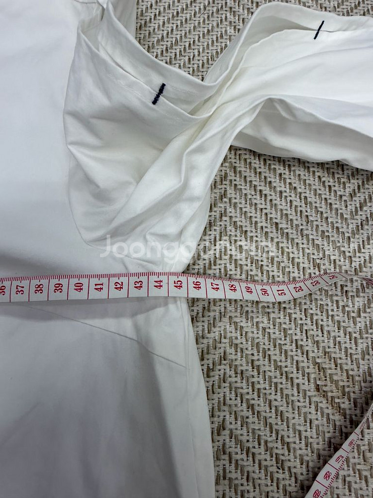 정품) 테드베이커 여성 스트라이프 리본 디테일 블라우스--8