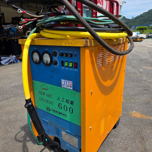 대우 SCR CO2용접기 600A 중고용접기