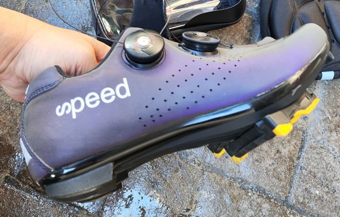 클릿 클릿 슈즈 세트 팝니다 이미지