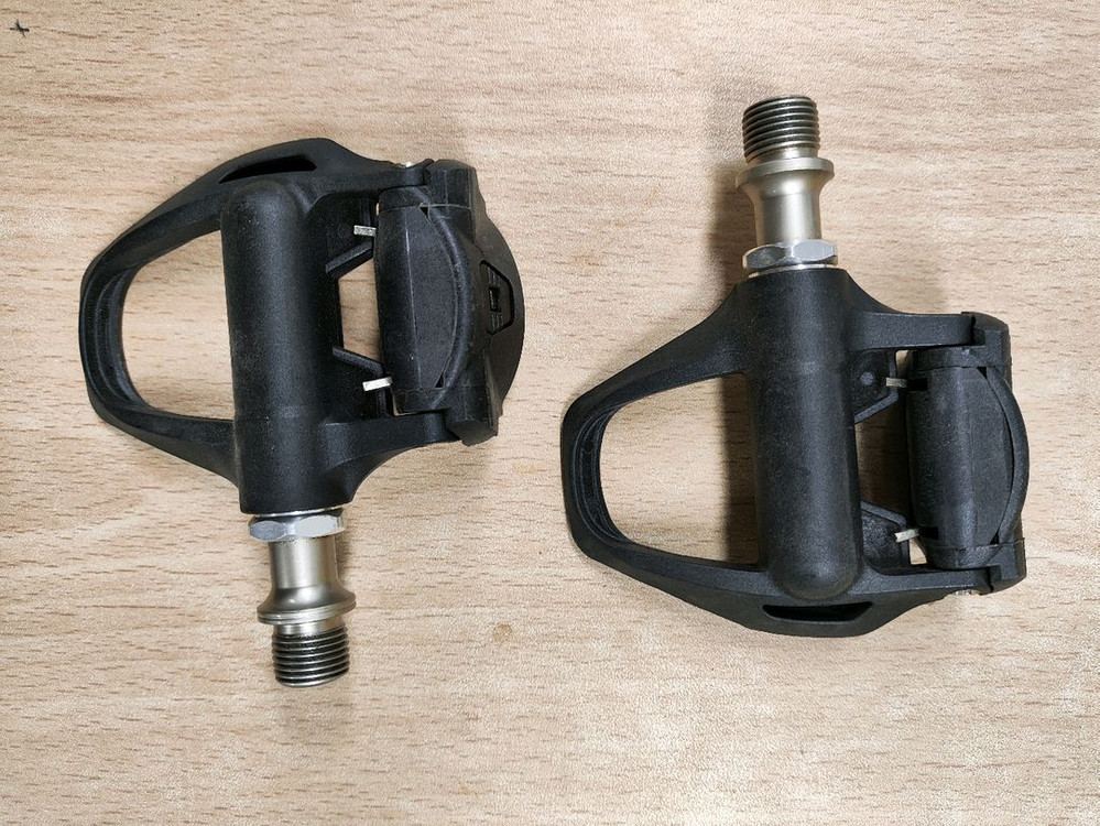 클릿 클릿 슈즈 세트 팝니다 이미지