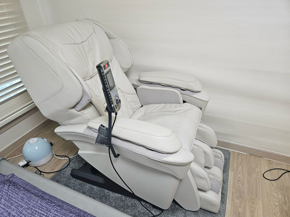 파나소닉 안마의자 EP-MAJ7 모델 판매 이미지