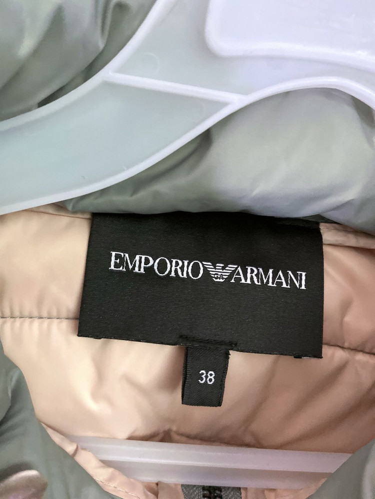 (여성85~90)엠포리오아르마니벨티드후드경량하프패딩--6