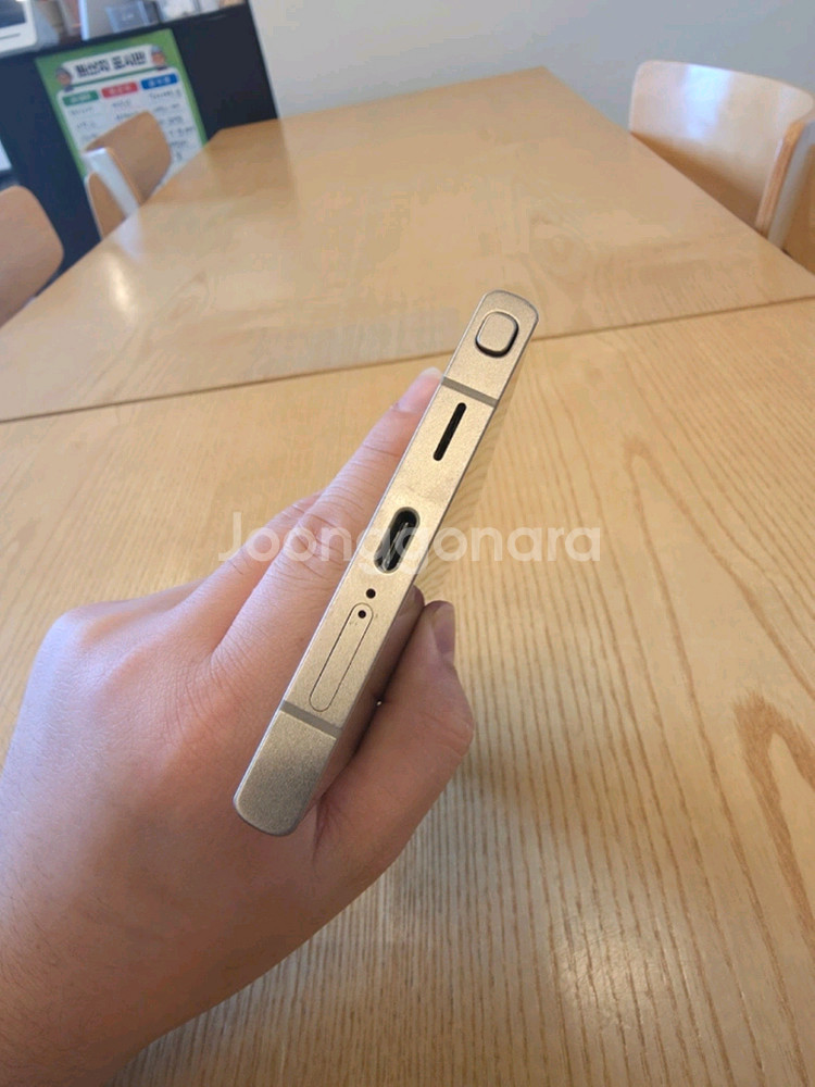 S24울트라 티타늄그레이 무잔상 무흠집--4