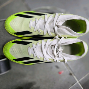 아디다스 축구화 250