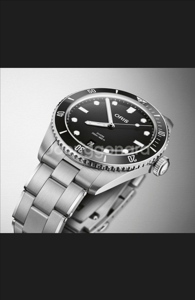 오리스 식스티파이브 신형 39mm 검판 새제품급입니다.--0