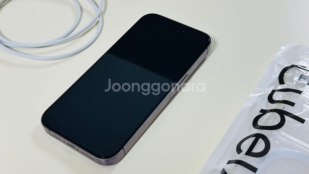 아이폰14 pro 128gb 딥퍼플 판매합니다.--2