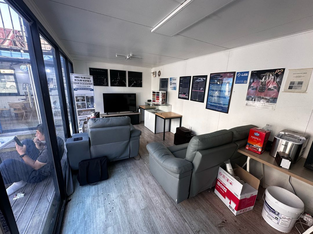 테라스있는 컨테이너 사무실 두동 판매합니다.--6