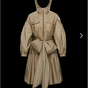 몽클레어 여성 ellen 후드 바람막이 자켓