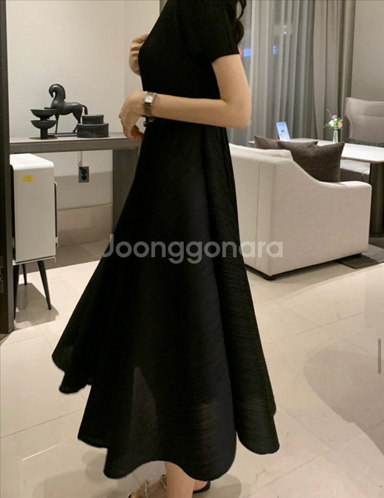 제이드몽 릴리아 볼륨플레어 반팔원피스 블랙+그레이스벨트--3