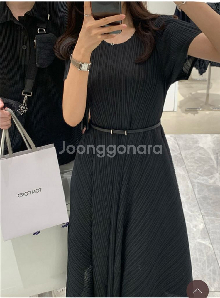 제이드몽 릴리아 볼륨플레어 반팔원피스 블랙+그레이스벨트--2