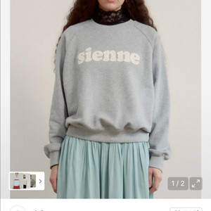 시엔느 맨투맨 Lace Sweatshirts