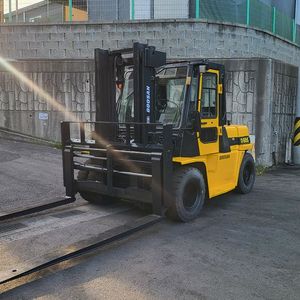 두산 5톤 자동발 캐빈 습식브레이크 04년10월식