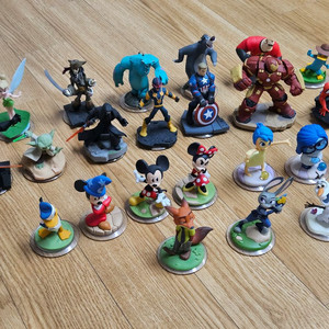 디즈니 인피니티 피규어 23종 일괄