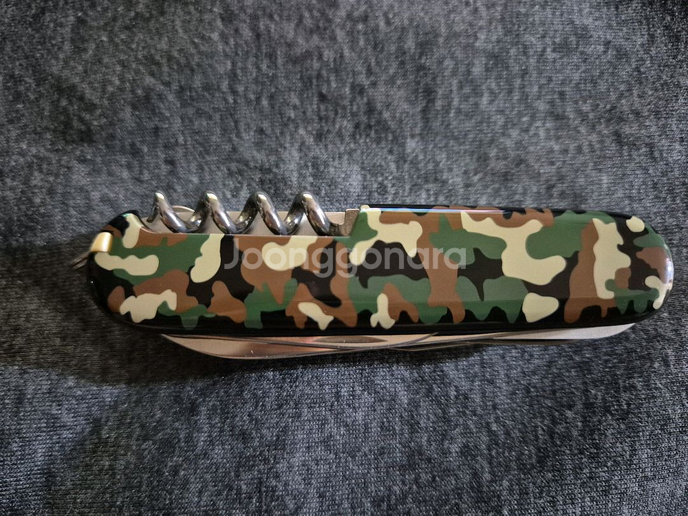 빅토리녹스 헌츠맨 카모 (밀리터리 디자인)--2