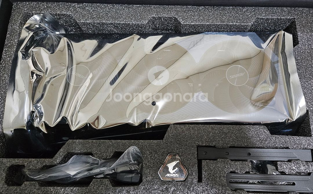 4090 aorus master 어로스 마스터 팝니다--2