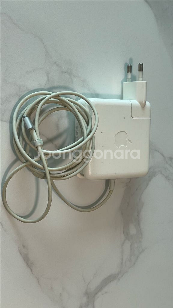 구형 맥북 프로 충전기--0