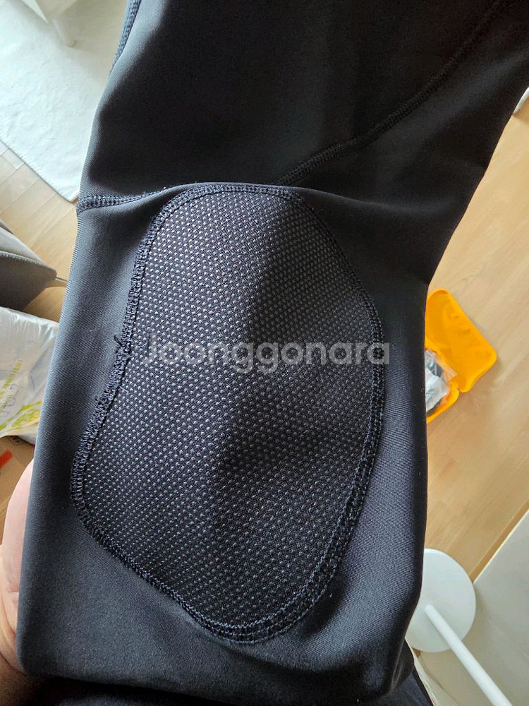 포스엘리먼트 써모클라인 남성 전신 M사이즈 판매합니다.--3