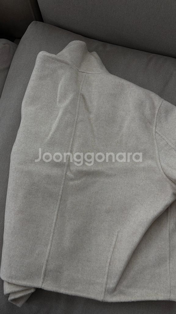 몽돌 캐시미어 울 핸드메이드 하이넥 크롭 오트밀--6