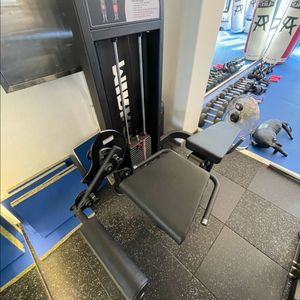 kp-400 듀얼 레그컬&익스텐션 네고가능