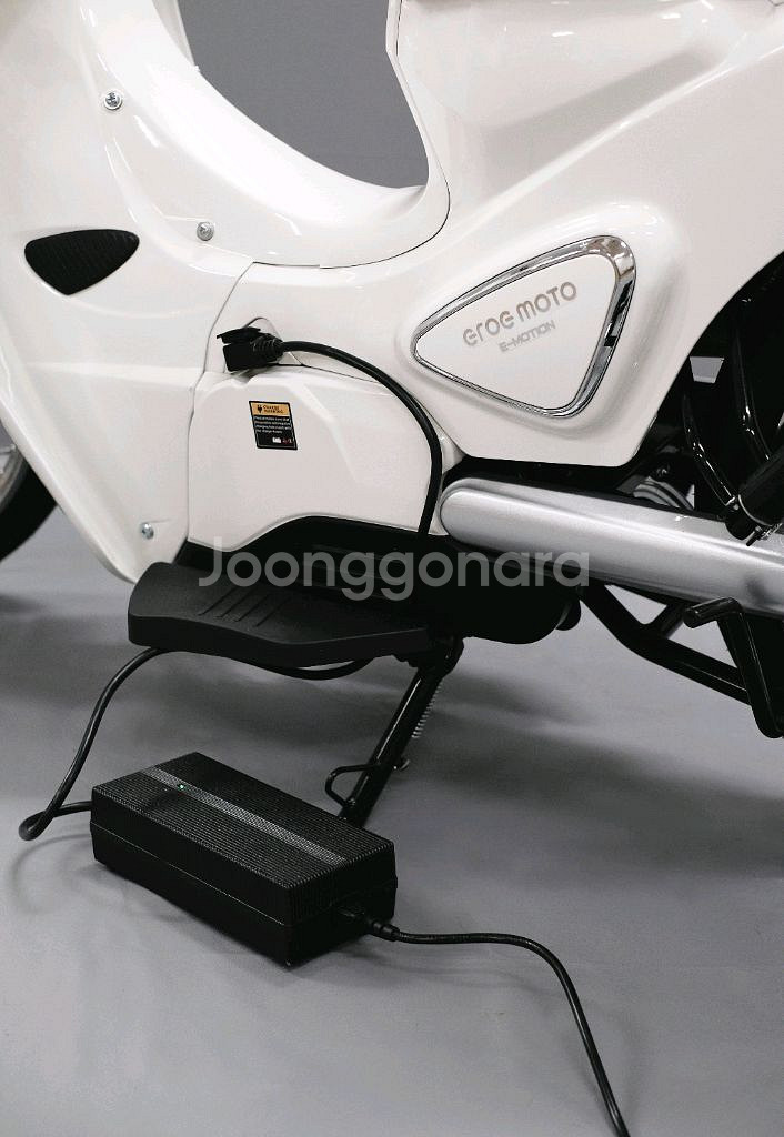 엘로이 이모션 전기오토바이--7