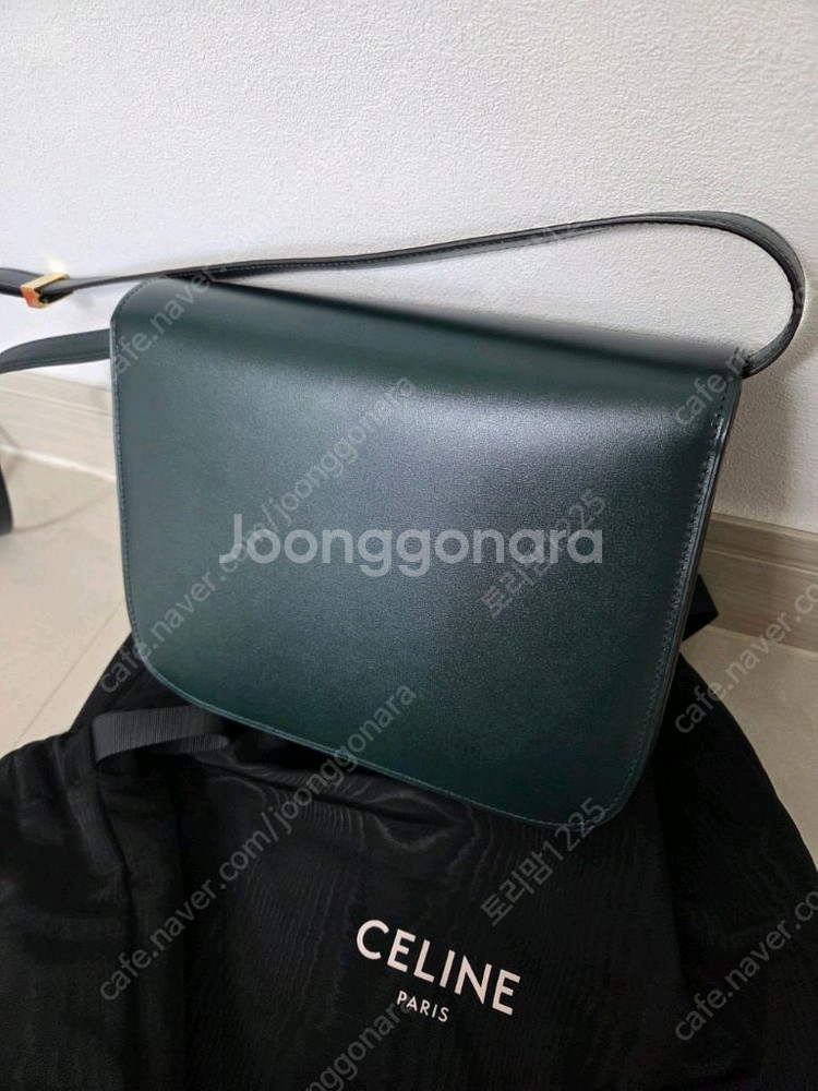 셀린느 클래식박스 미듐 새상품--6