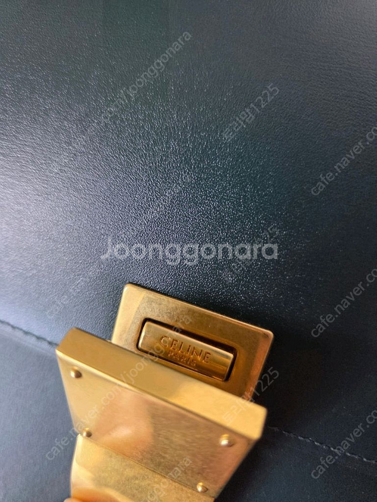 셀린느 클래식박스 미듐 새상품--9