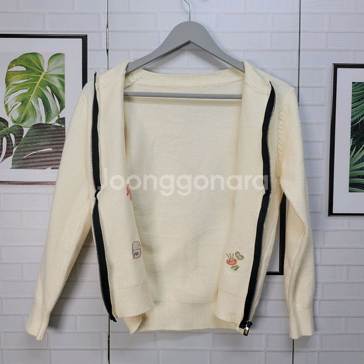 on&on 온앤온 니트 집업 자수 집업 가디건 55--3