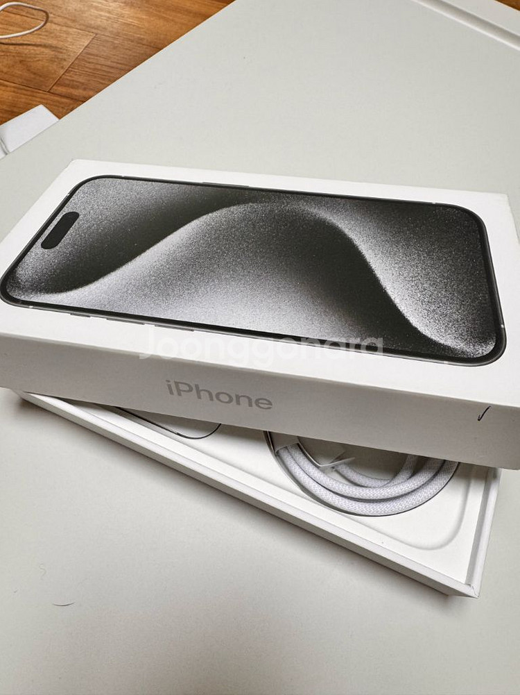 아이폰 15프로 256G 실버 S급--2