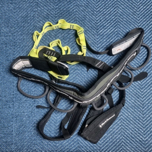 블랙다이아몬드 하네스 및 카라비너