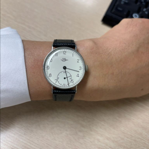 빈티지 tavannes 3 시계 판매합니다.