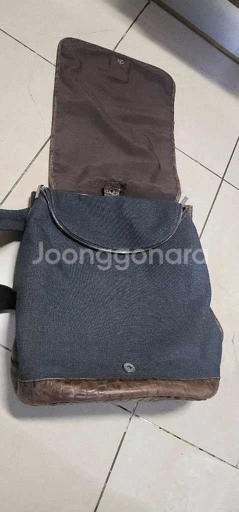 쿠론 랩탑 백팩--7