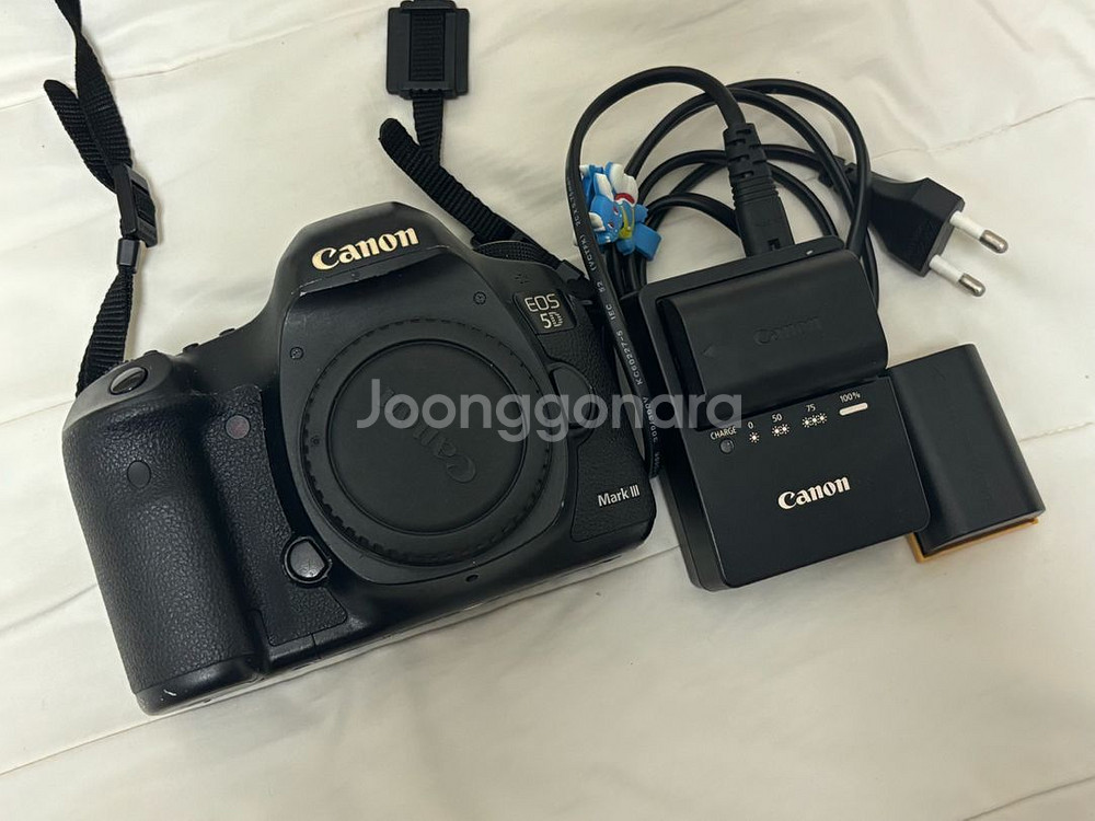 캐논 EOS 5D Mark III 오막삼 팝니다--1