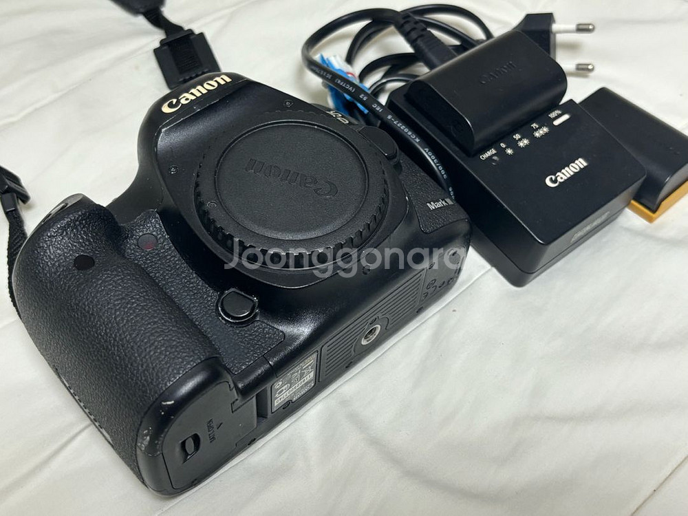 캐논 EOS 5D Mark III 오막삼 팝니다--2