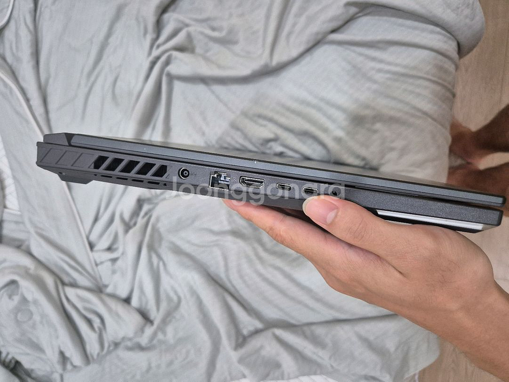 ASUS Strix Scar 아수스g18 싸게팔아요--4